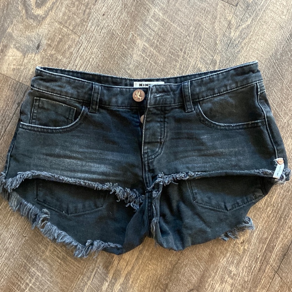 Black one X Oneteaspoon shorts